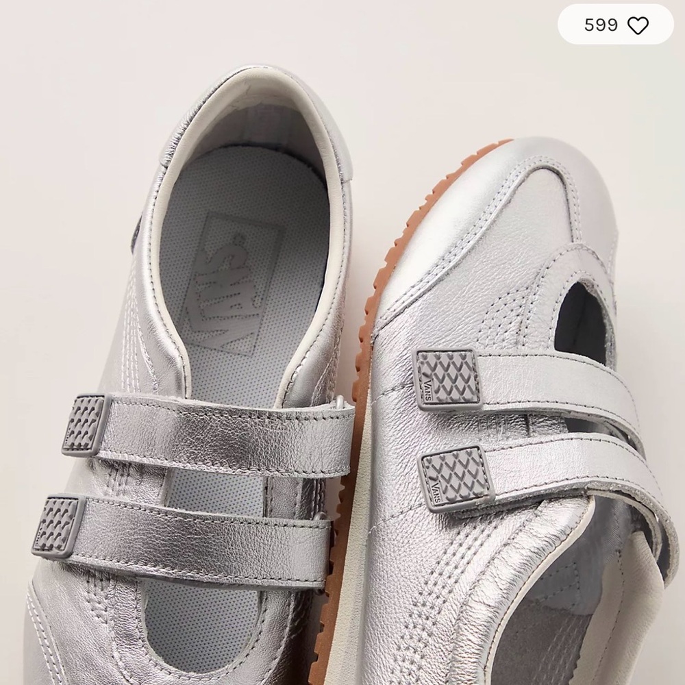 Vans Silver Mary Jane slip on 👟 sneakers